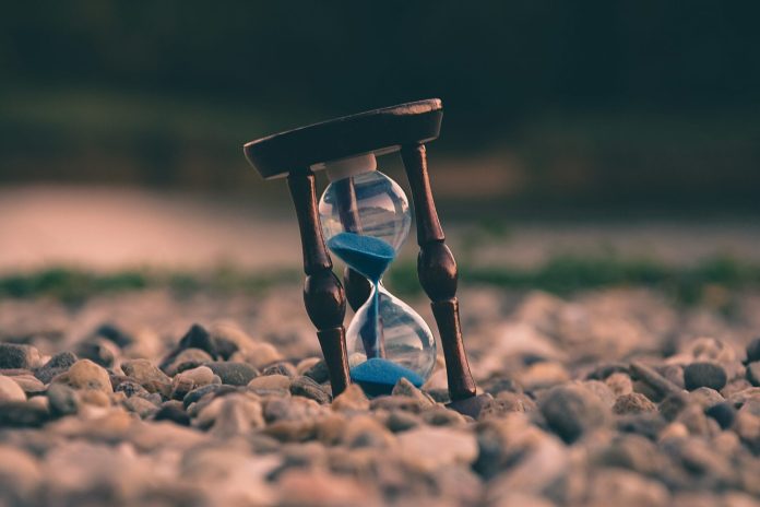 A 30 second tactic for overcoming mental resistance